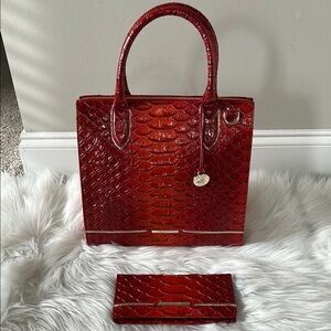 Brahmin heat Brasilia Elegant Red Crocodile-Embossed Women's Bag Set